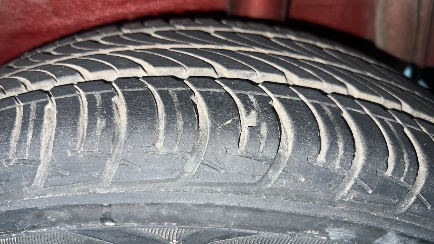 Used 2017 Maruti Suzuki Celerio ZXi AMT Petrol Automatic tyres LEFT REAR TYRE TREAD VIEW