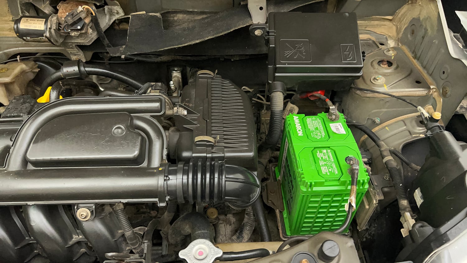Used 2019 Renault Kwid RXT (O) 1.0 SCE Edition Petrol Manual engine ENGINE LEFT SIDE VIEW