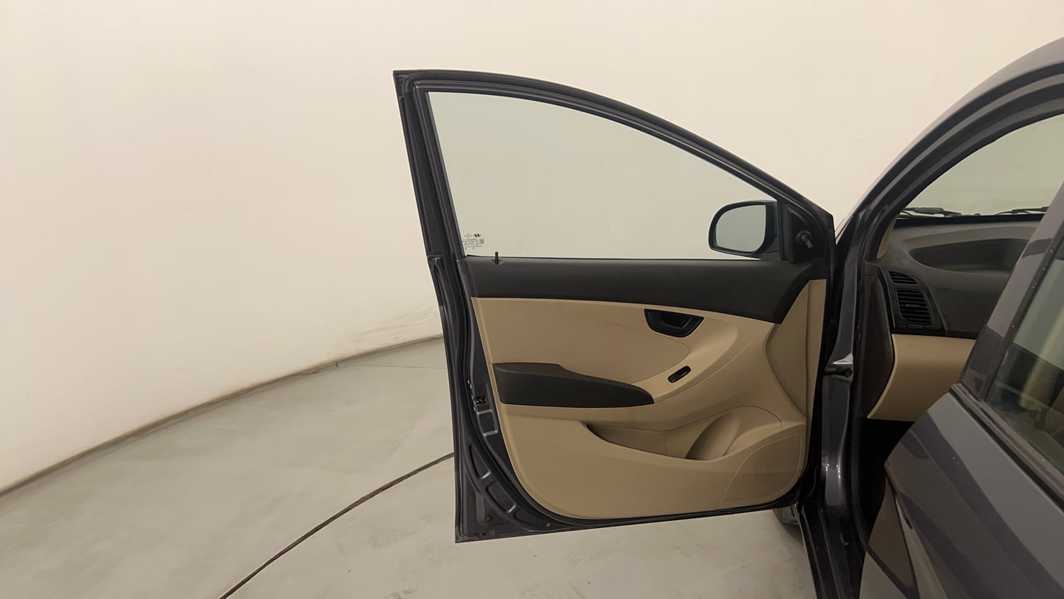 Used 2017 Hyundai Eon Magna Petrol Manual interior LEFT FRONT DOOR OPEN VIEW