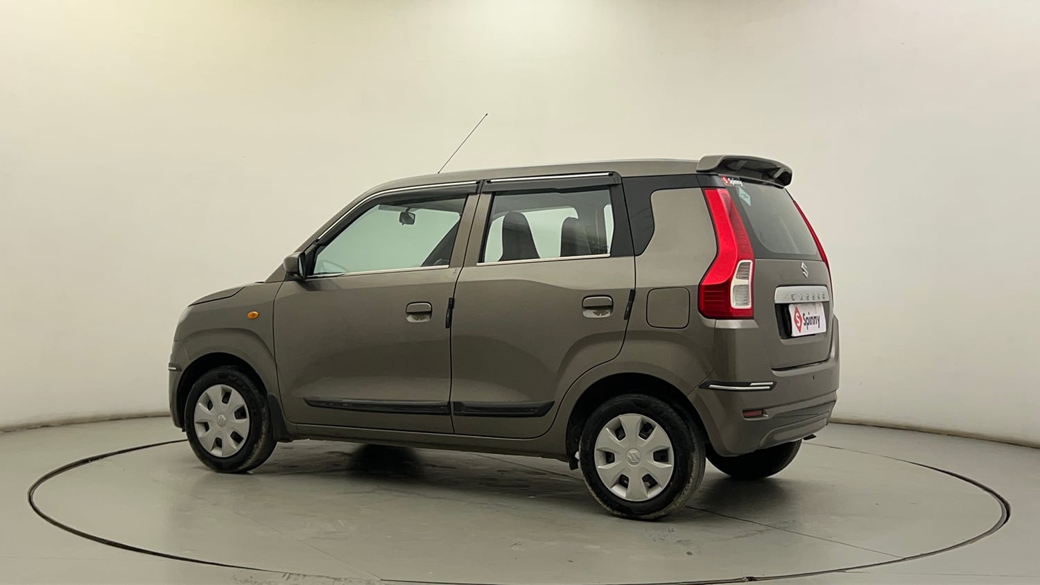 Used 2024 Maruti Suzuki Wagon R VXI 1.0 CNG Cng Manual exterior LEFT REAR CORNER VIEW