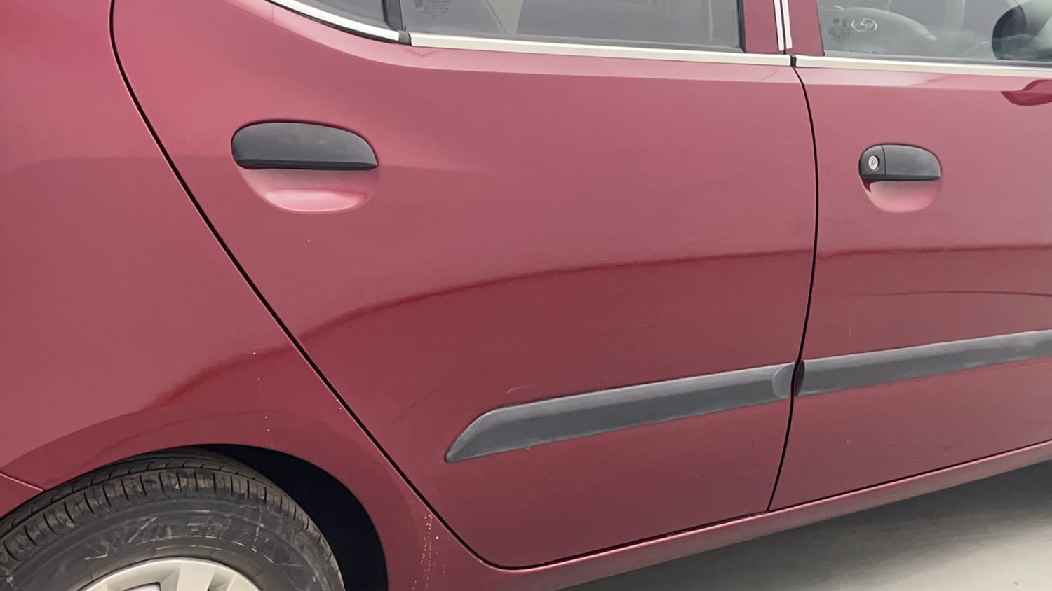Used 2013 Hyundai i10 Era 1.1 iRDE2 Petrol Manual dents MINOR SCRATCH