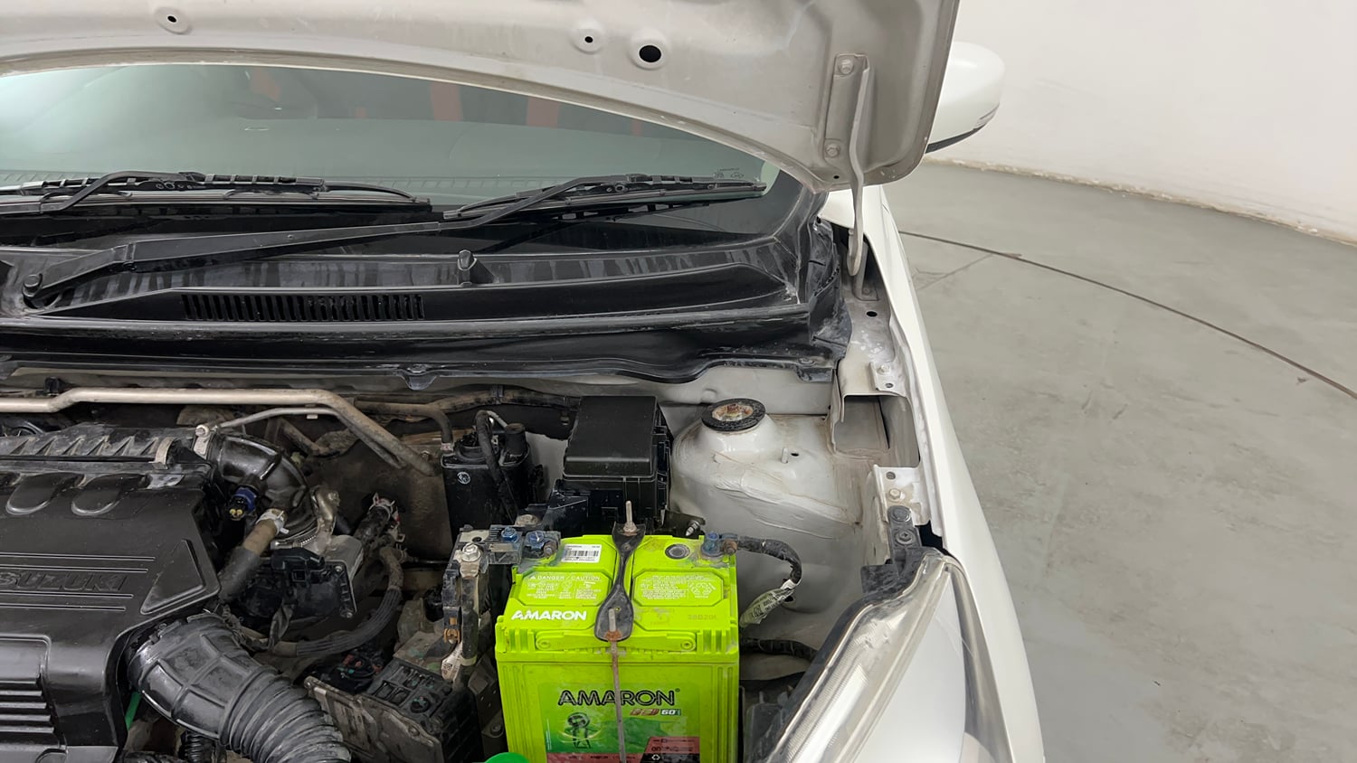 Used 2016 Maruti Suzuki Celerio ZXi AMT Petrol Automatic engine ENGINE LEFT SIDE HINGE & APRON VIEW