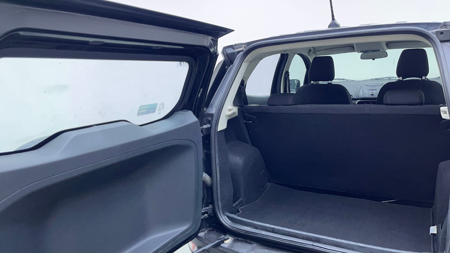 Used 2018 Ford EcoSport Ambiente 1.5L Ti-VCT Petrol Manual interior DICKY DOOR OPEN VIEW