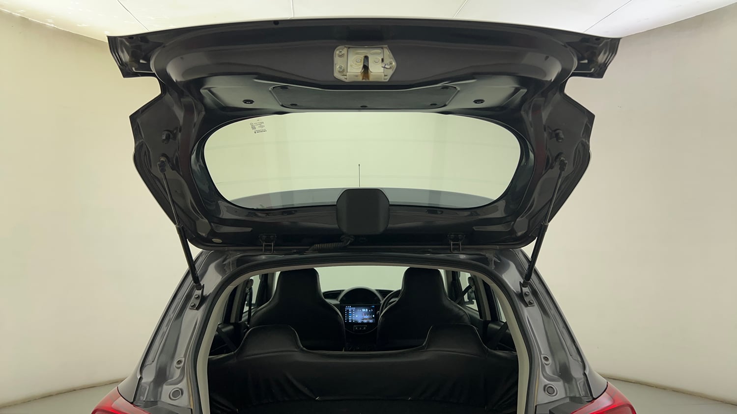 Used 2021 Maruti Suzuki S-Presso VXi CNG Cng Manual interior DICKY DOOR OPEN VIEW