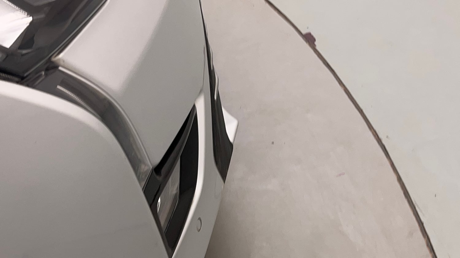Used 2022 Mahindra XUV 300 W8 (O) 1.2 Petrol Petrol Manual dents MINOR SCRATCH