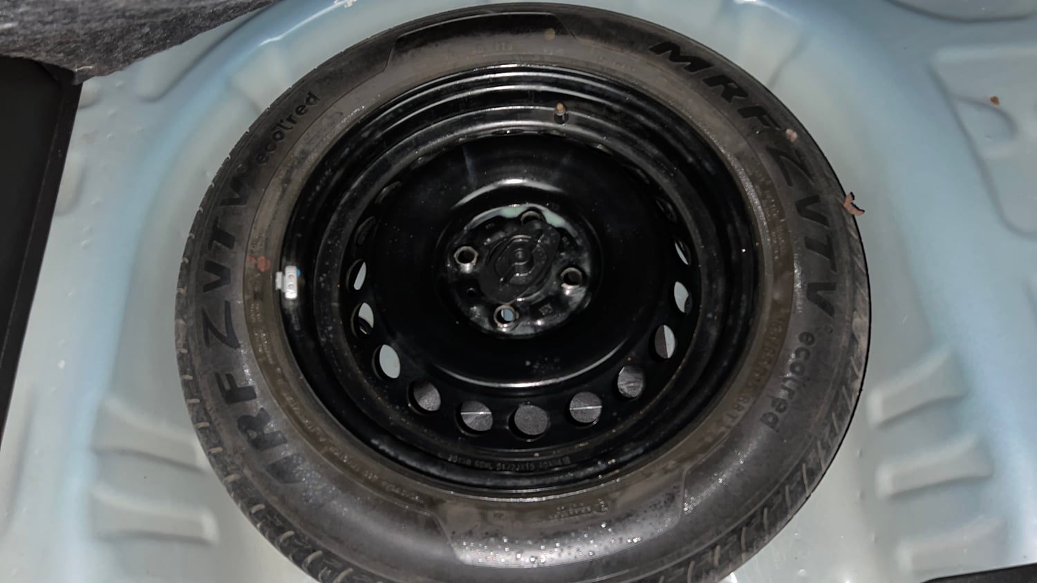 Used 2021 Maruti Suzuki Baleno Delta Petrol Manual tyres SPARE TYRE VIEW