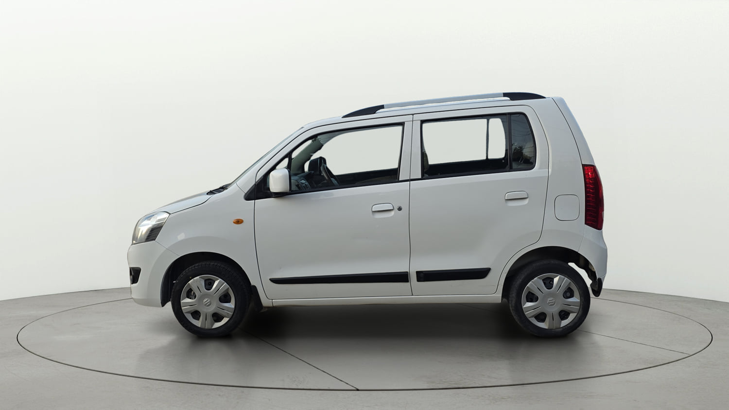 Used 2017 Maruti Suzuki Wagon R VXI Petrol Manual exterior LEFT SIDE VIEW
