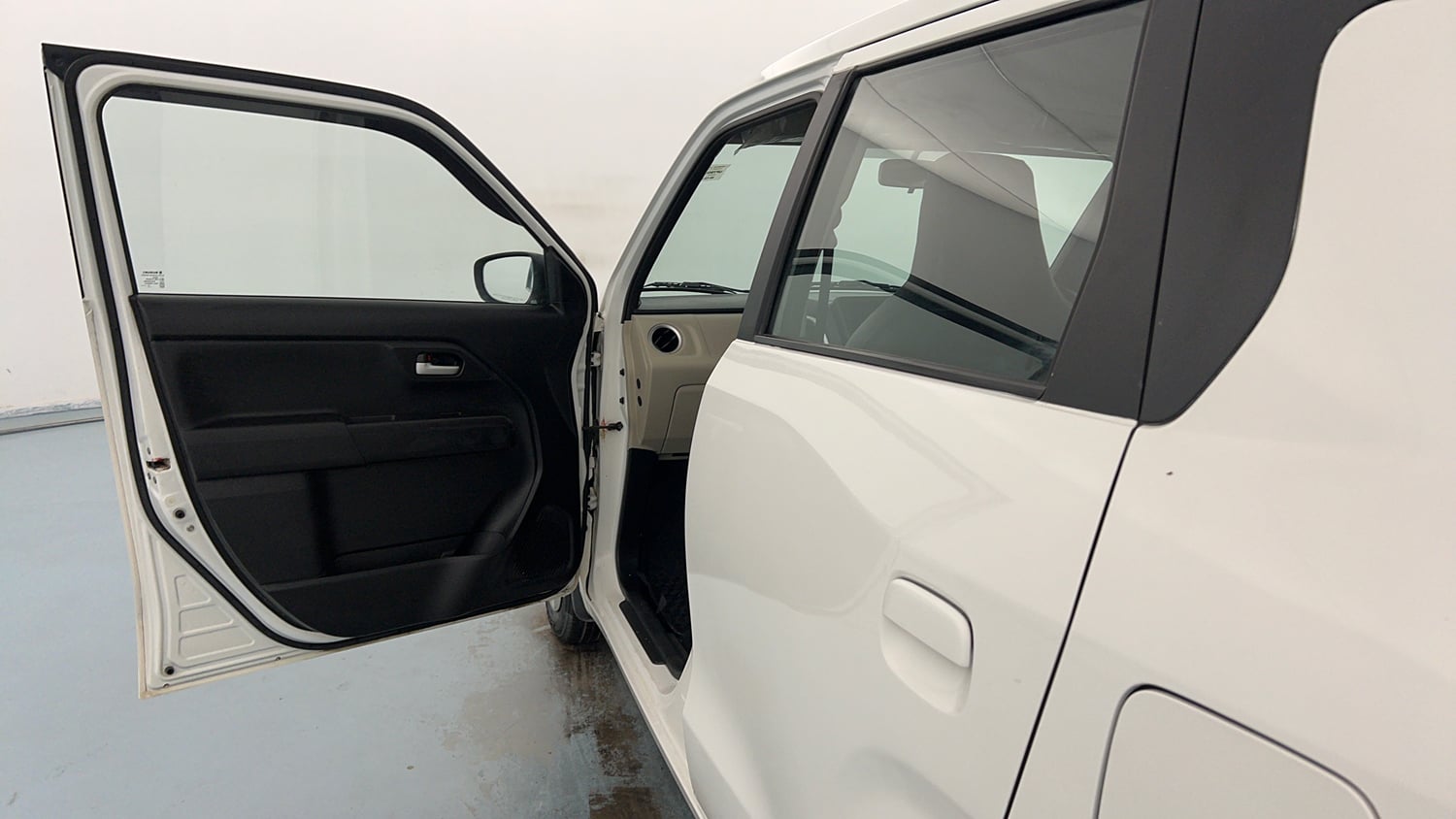 Used 2021 Maruti Suzuki Wagon R ZXi 1.2 Petrol Manual interior LEFT FRONT DOOR OPEN VIEW