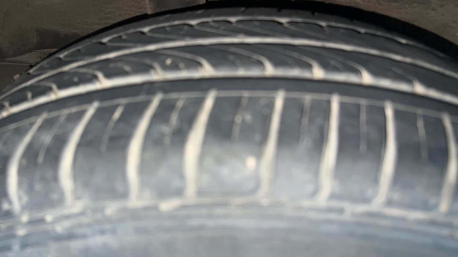 Used 2022 Honda City 4th Generation V Petrol Petrol Manual tyres RIGHT REAR TYRE TREAD VIEW