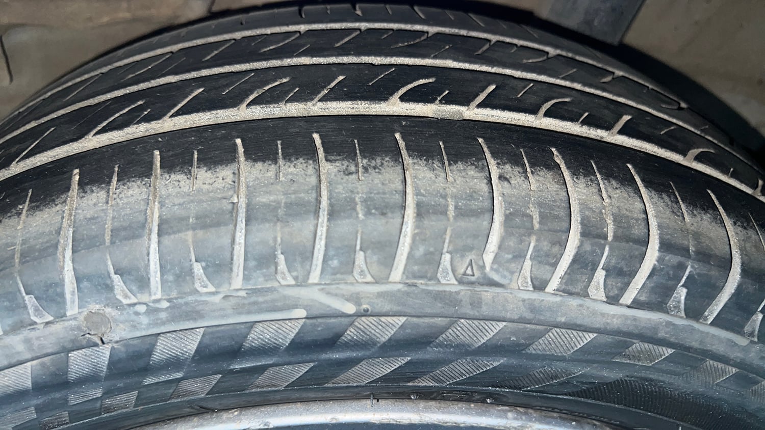 Used 2019 Honda Jazz VX CVT Petrol Petrol Automatic tyres LEFT REAR TYRE TREAD VIEW