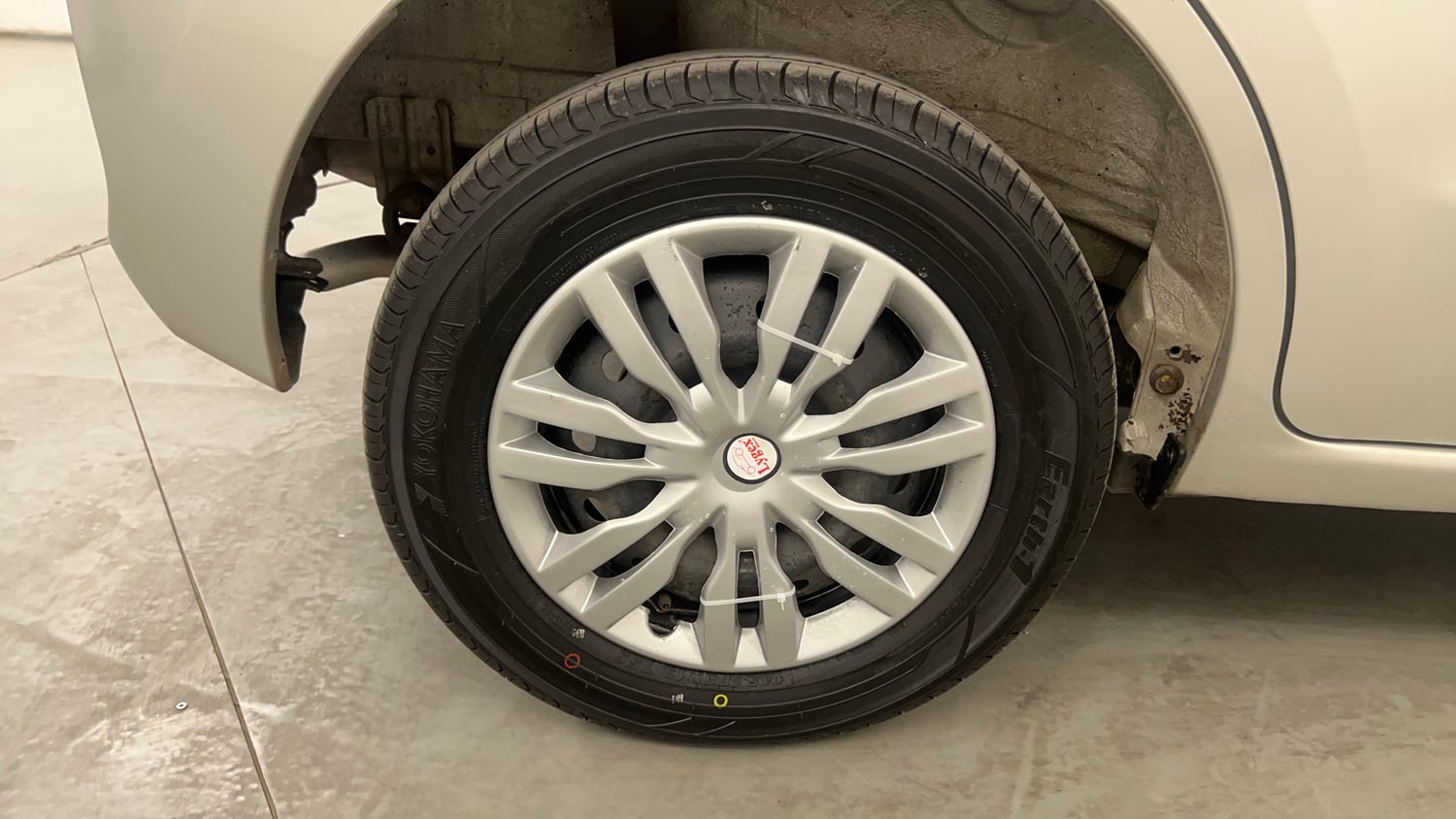 Used 2024 Maruti Suzuki Alto K10 VXi S-CNG Cng Manual tyres RIGHT REAR TYRE RIM VIEW