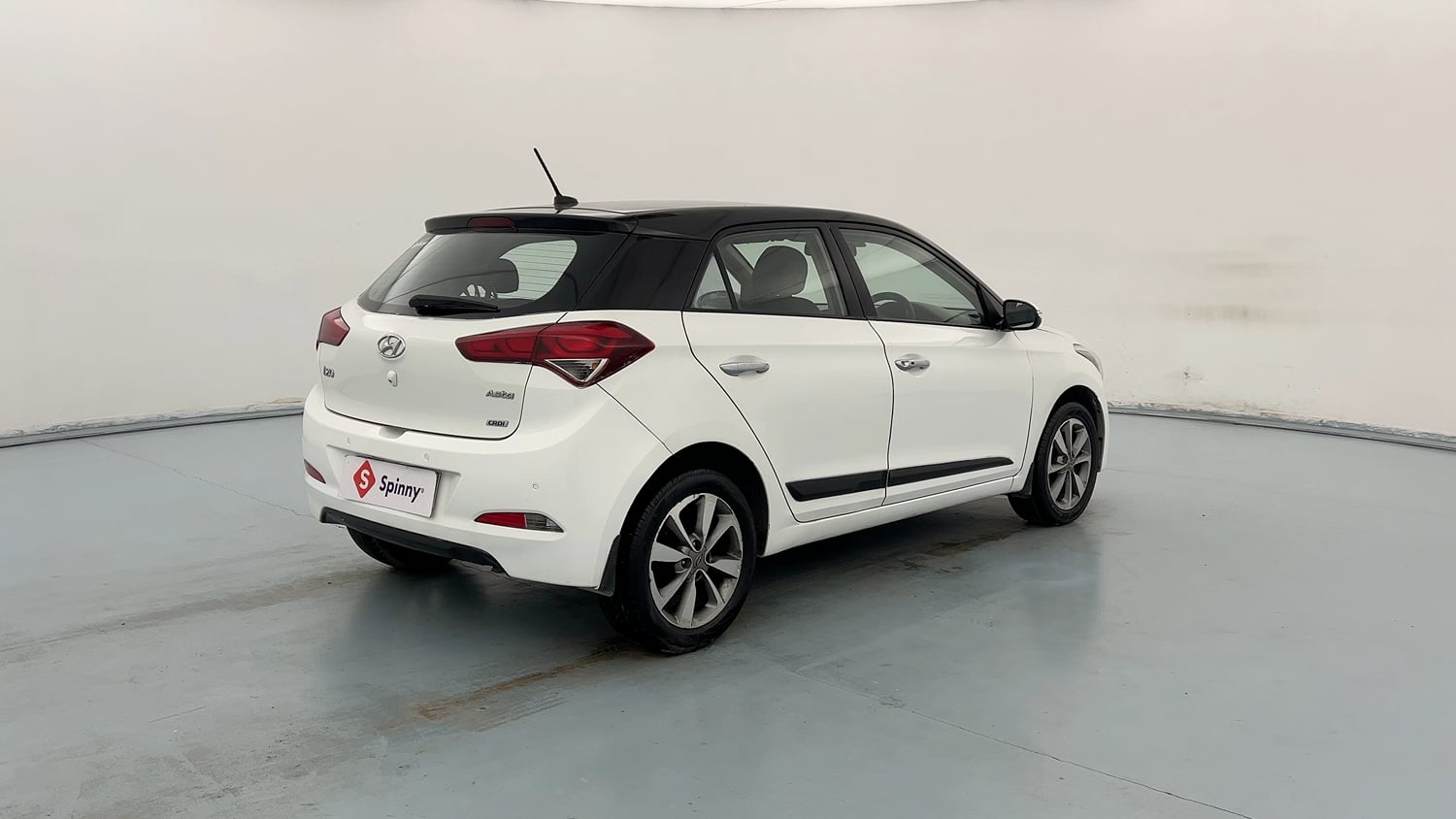Used 2017 Hyundai Elite i20 Asta 1.4 CRDI (O) Diesel Manual exterior RIGHT REAR CORNER VIEW