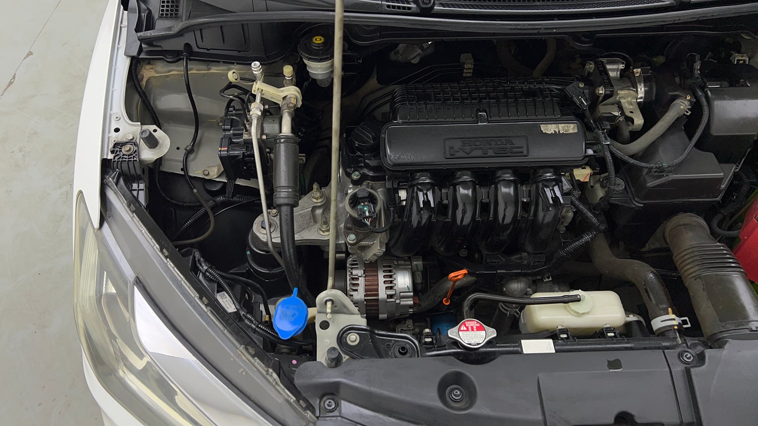 Used 2021 Honda City 4th Generation SV Petrol Petrol Manual engine ENGINE RIGHT SIDE VIEW