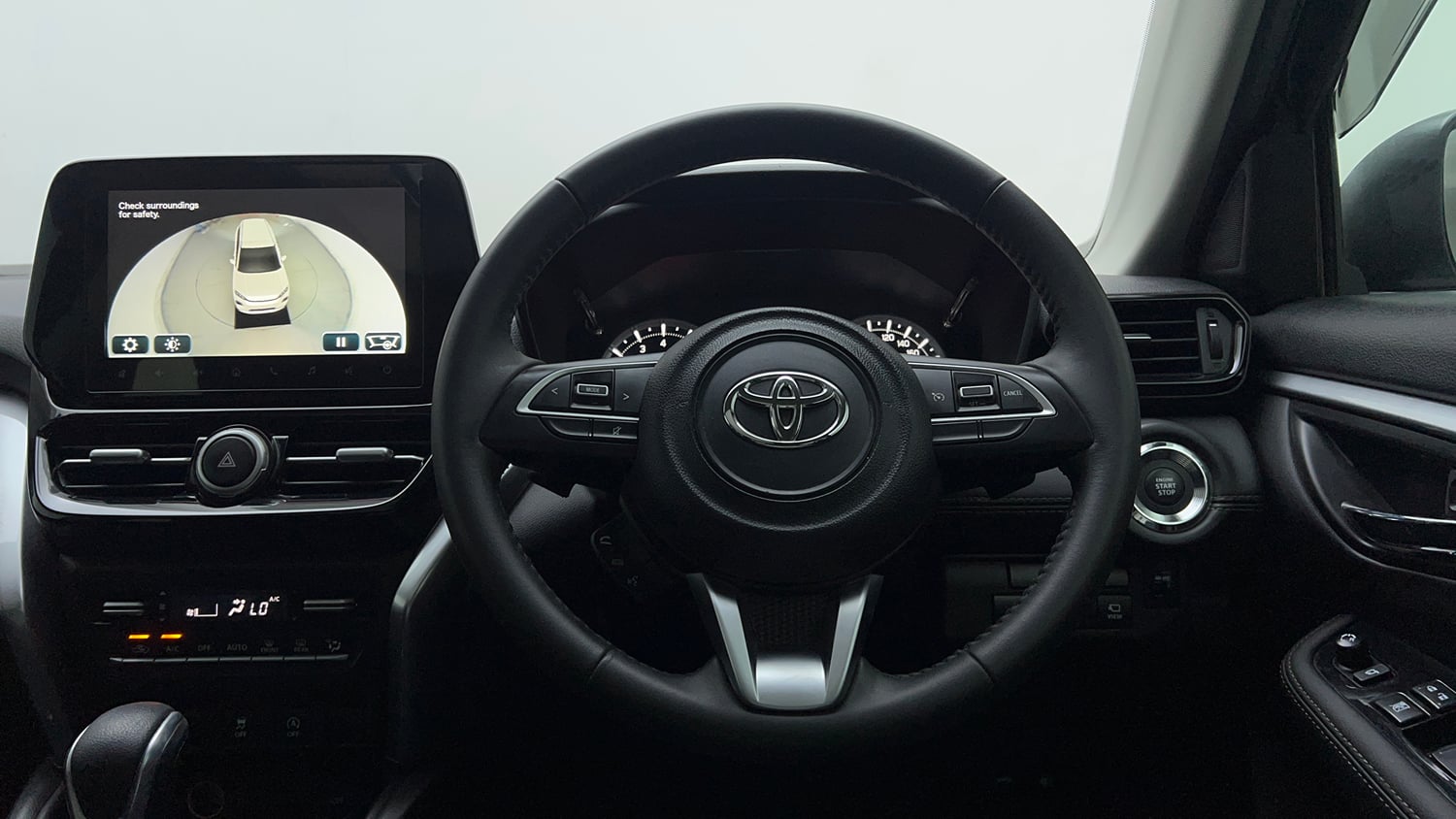 Used 2023 Toyota Urban Cruiser Hyryder V AT NeoDrive Petrol Automatic interior STEERING VIEW