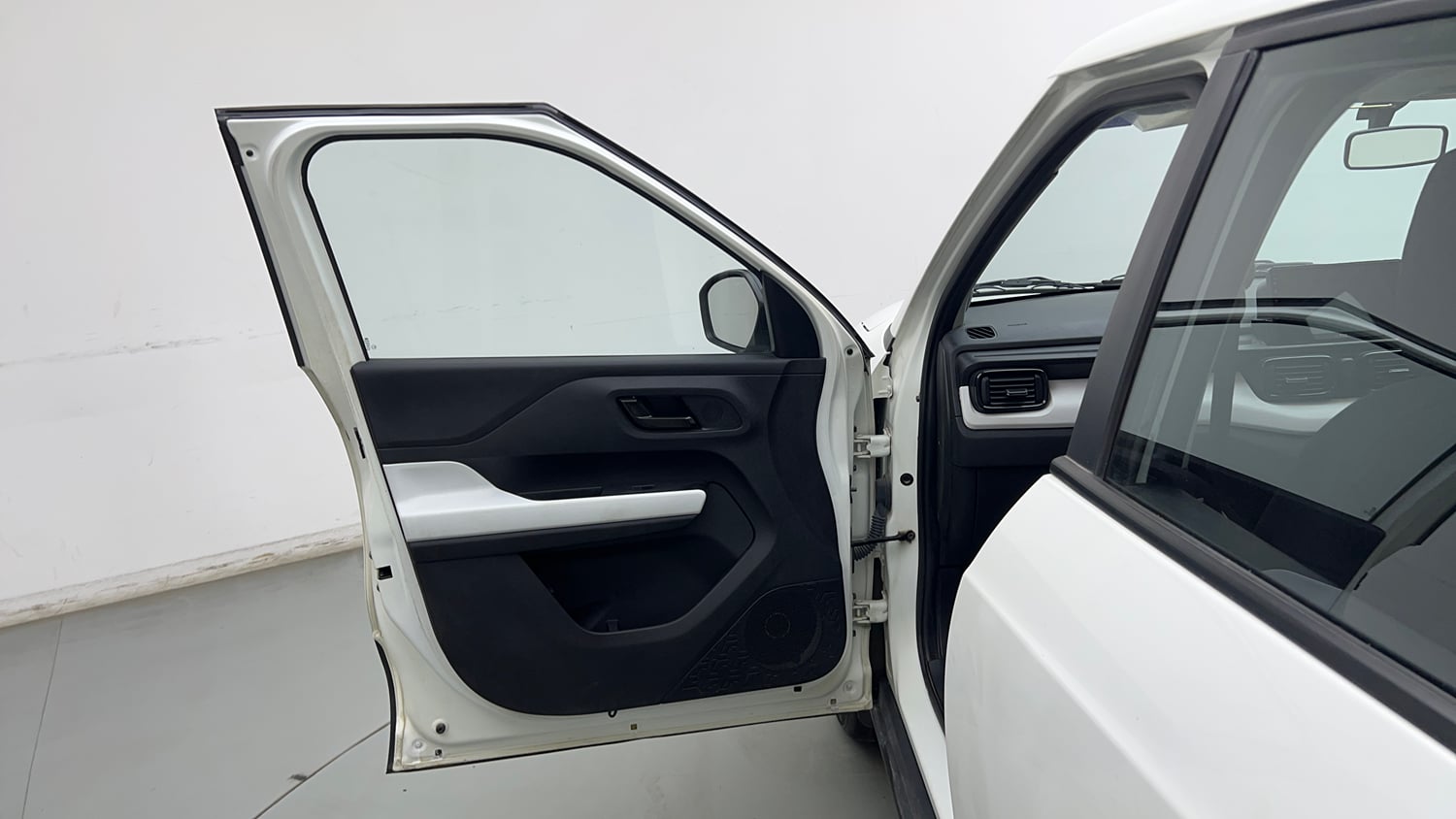 Used 2024 Tata Punch Pure MT Petrol Manual interior LEFT FRONT DOOR OPEN VIEW