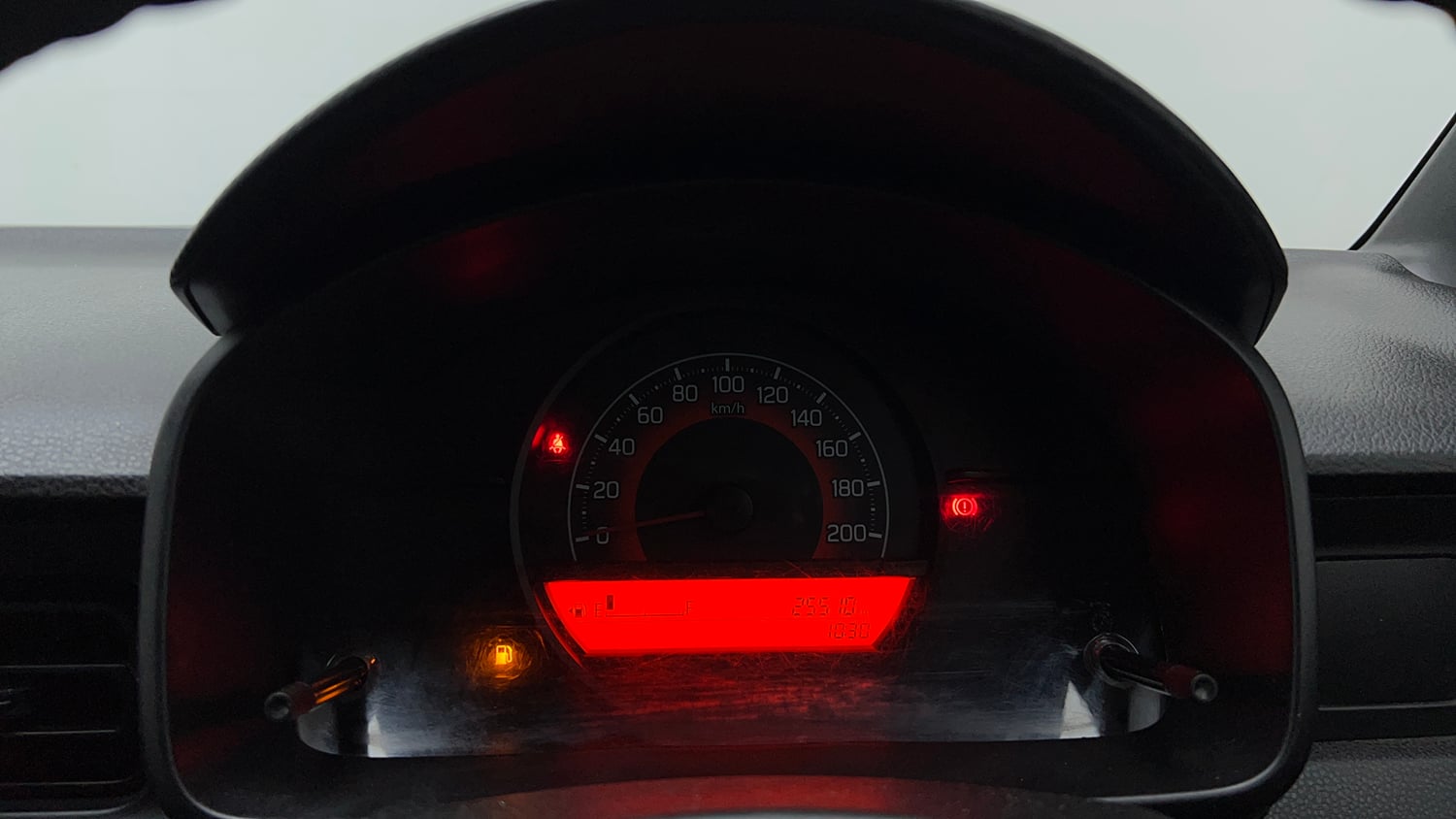 Used 2022 Maruti Suzuki Ignis Sigma 1.2 MT Petrol Manual interior CLUSTERMETER VIEW