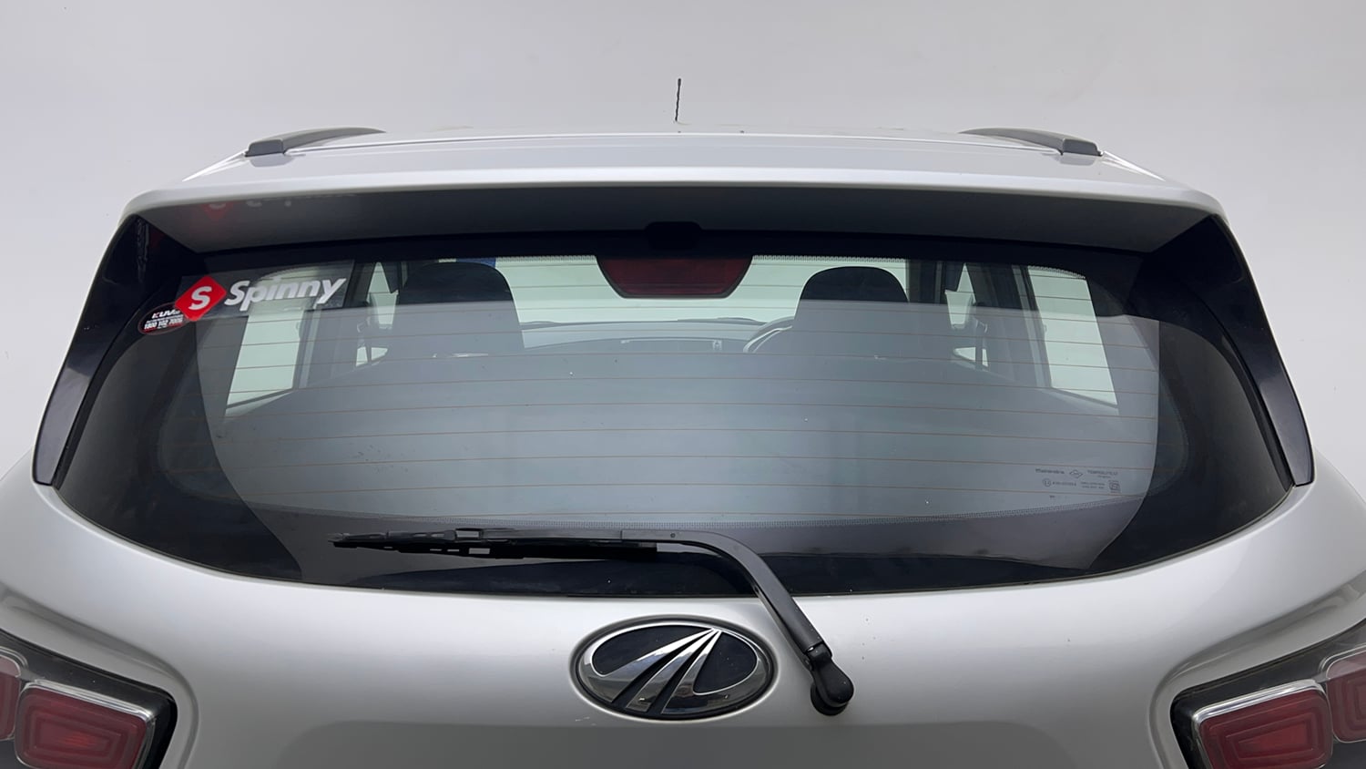 Used 2018 Mahindra KUV100 NXT K6 Plus 6 STR Petrol Manual exterior BACK WINDSHIELD VIEW