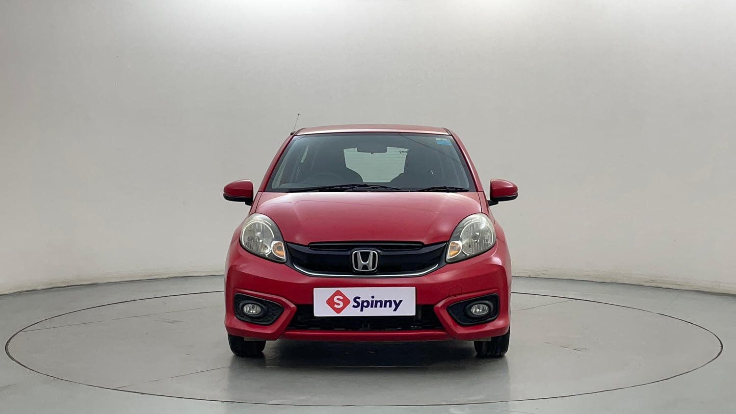 Used 2016 Honda Brio VX MT Petrol Manual exterior FRONT VIEW