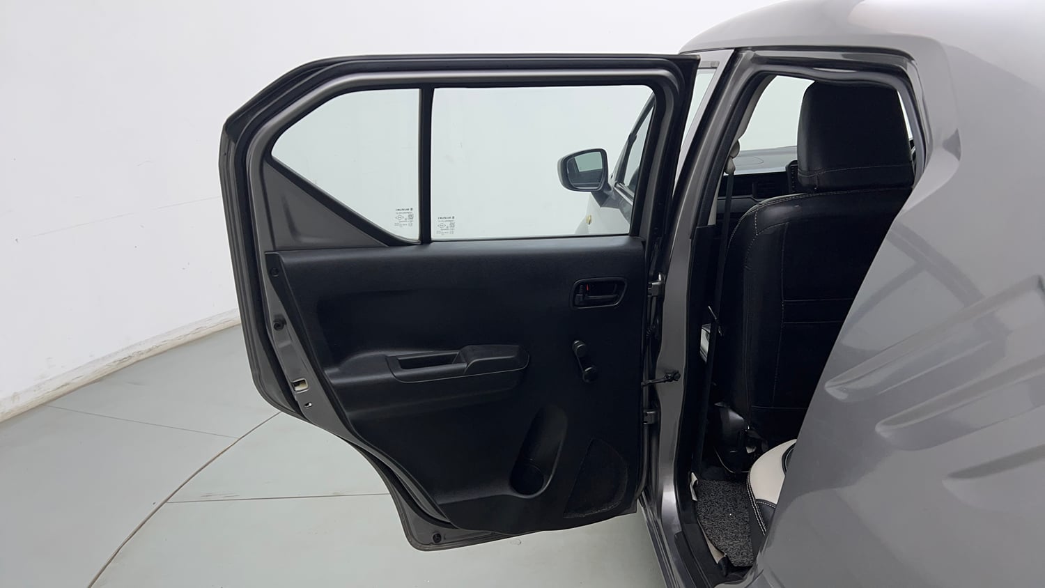 Used 2022 Maruti Suzuki Ignis Sigma 1.2 MT Petrol Manual interior LEFT REAR DOOR OPEN VIEW