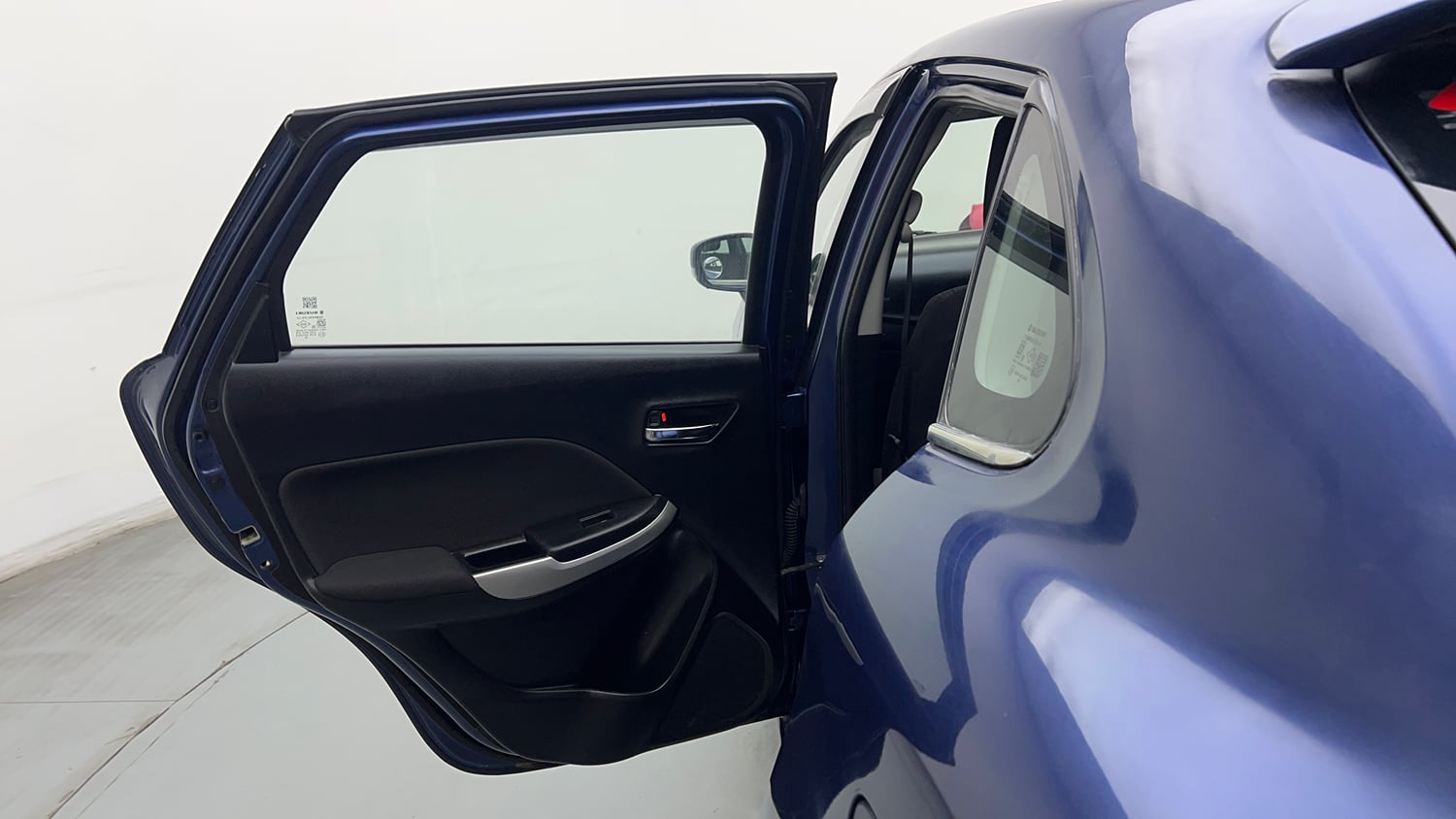 Used 2018 Maruti Suzuki Baleno Delta 1.2 Petrol Manual interior LEFT REAR DOOR OPEN VIEW