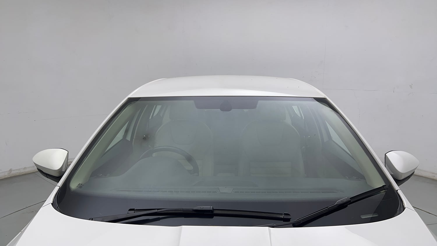 Used 2017 Skoda Octavia 1.8 TSI Ambition Plus AT Petrol Automatic exterior FRONT WINDSHIELD VIEW