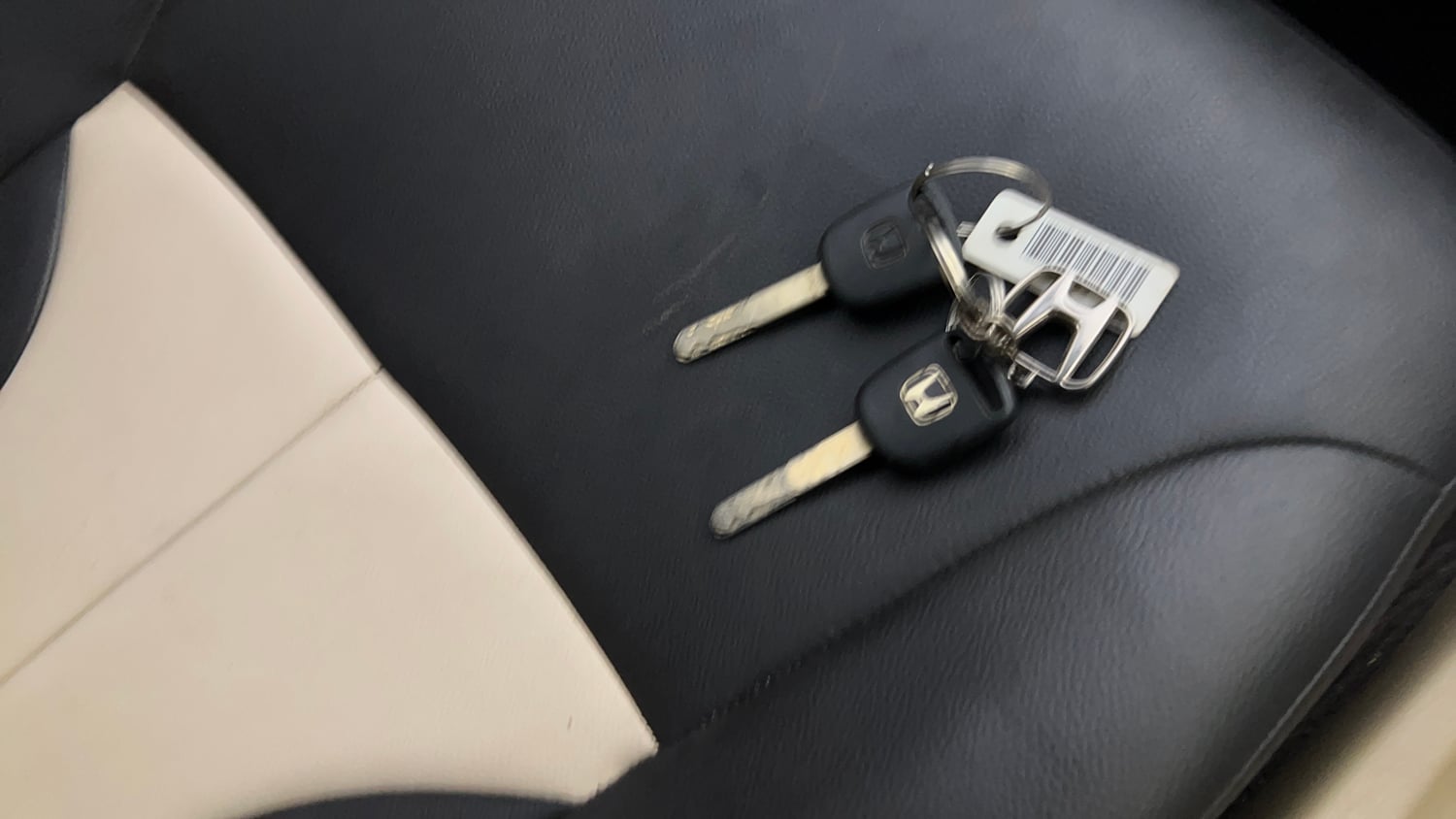 Used 2012 Honda City 1.5 E MT Petrol Manual extra CAR KEY VIEW