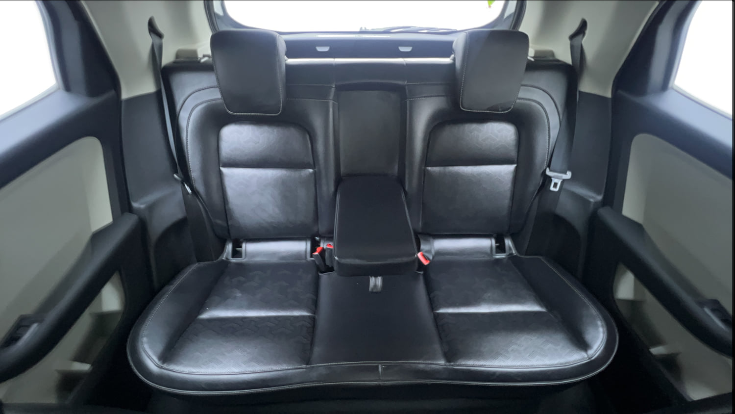 Used 2023 Tata Altroz XZA Plus Petrol Petrol Automatic interior REAR SEAT CONDITION VIEW