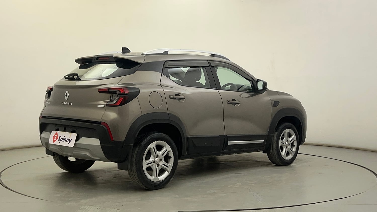 Used 2021 Renault Kiger RXT AMT Petrol Automatic exterior RIGHT REAR CORNER VIEW