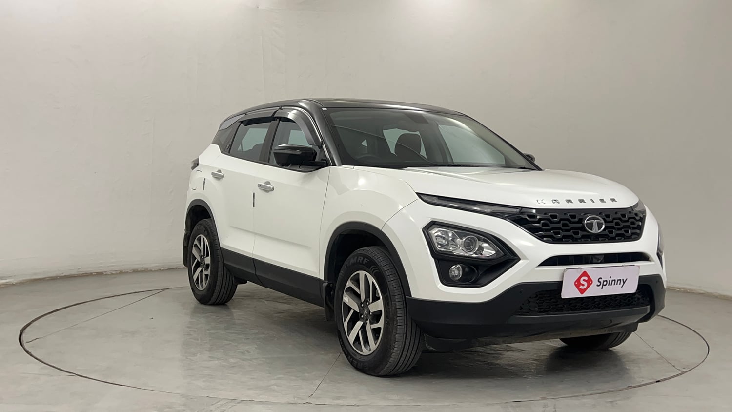 Used 2023 Tata Harrier XZA Plus Dual Tone Diesel Automatic exterior RIGHT FRONT CORNER VIEW