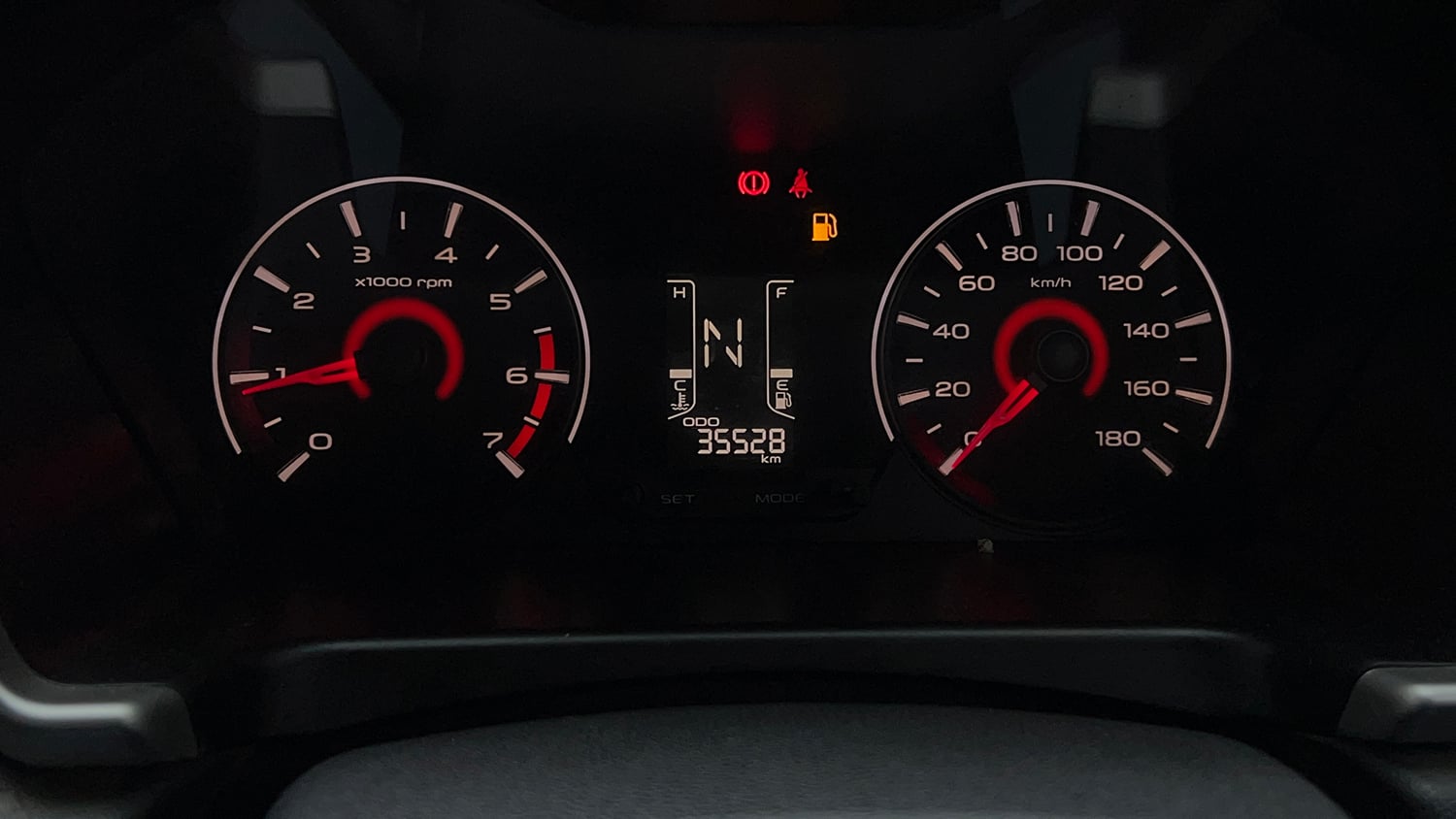 Used 2018 Mahindra KUV100 NXT K6 Plus 6 STR Petrol Manual interior CLUSTERMETER VIEW