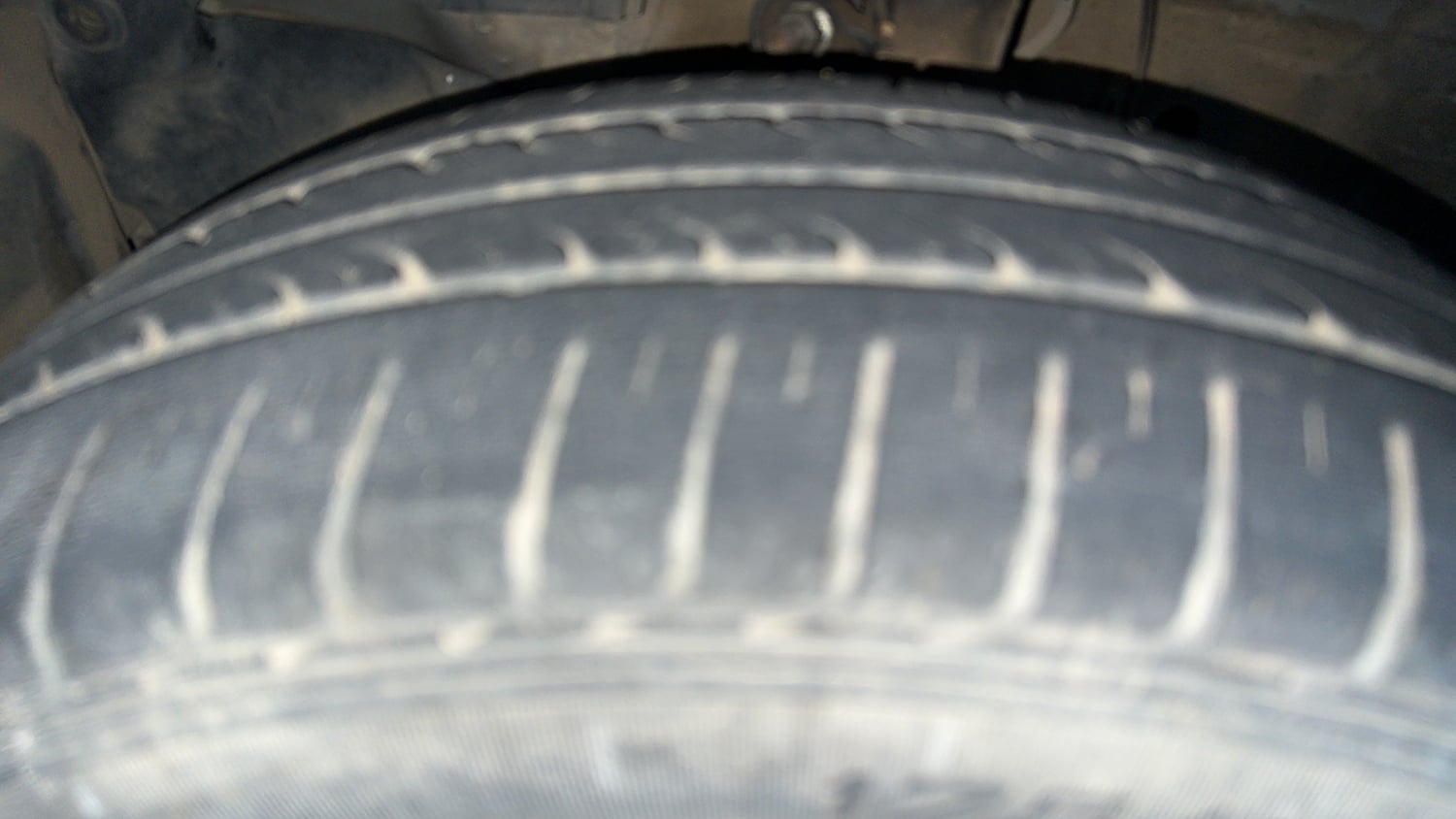 Used 2022 Honda City 4th Generation V Petrol Petrol Manual tyres LEFT FRONT TYRE TREAD VIEW
