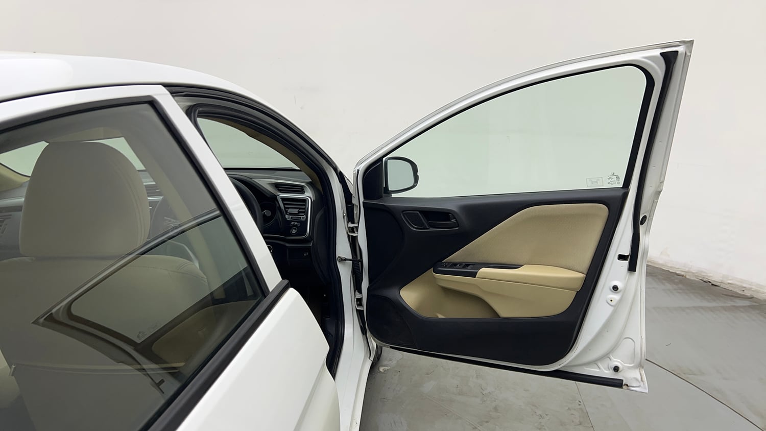 Used 2021 Honda City 4th Generation SV Petrol Petrol Manual interior RIGHT FRONT DOOR OPEN VIEW