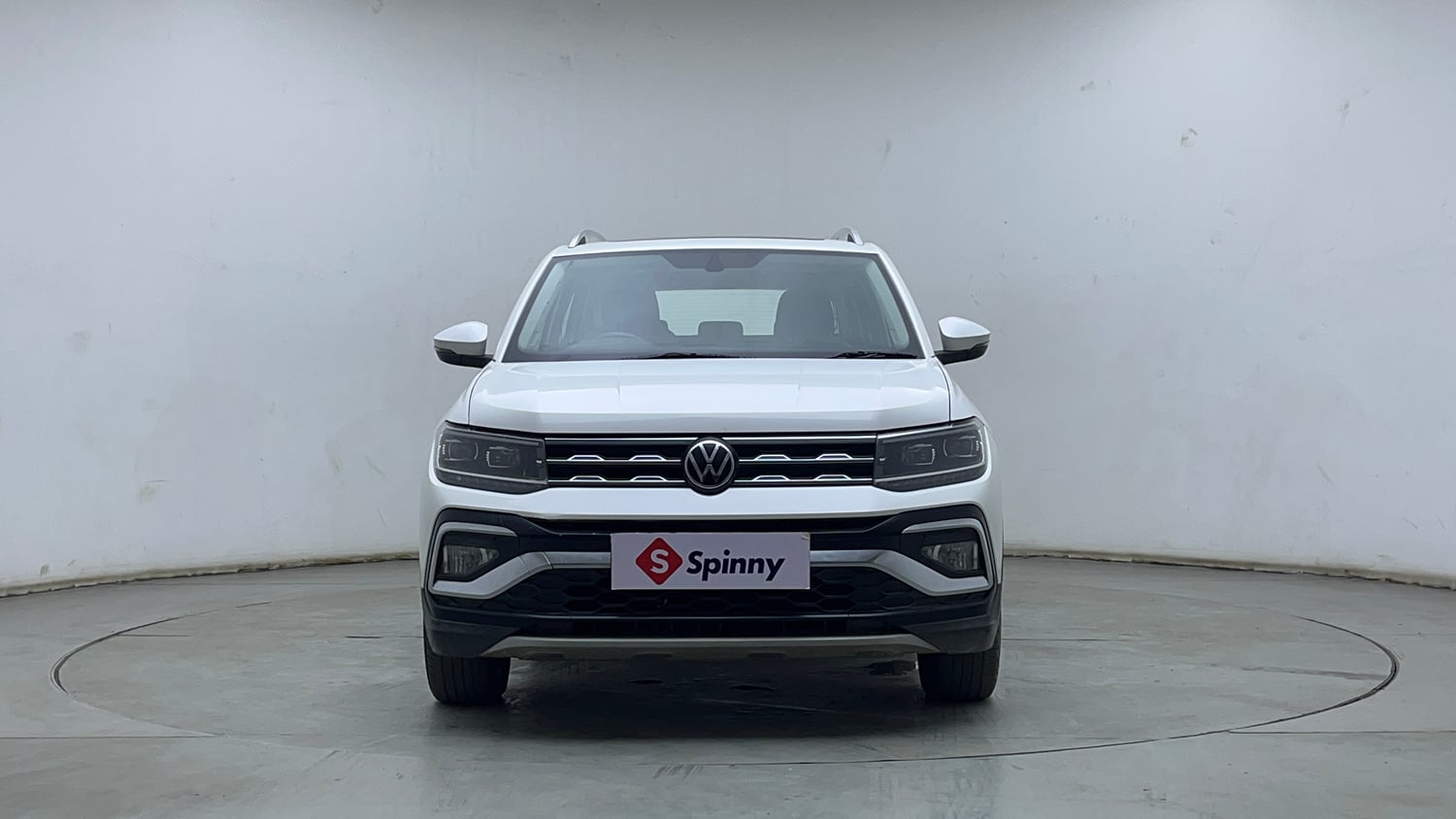 Used 2023 Volkswagen Taigun Topline 1.0 TSI AT Petrol Automatic exterior FRONT VIEW
