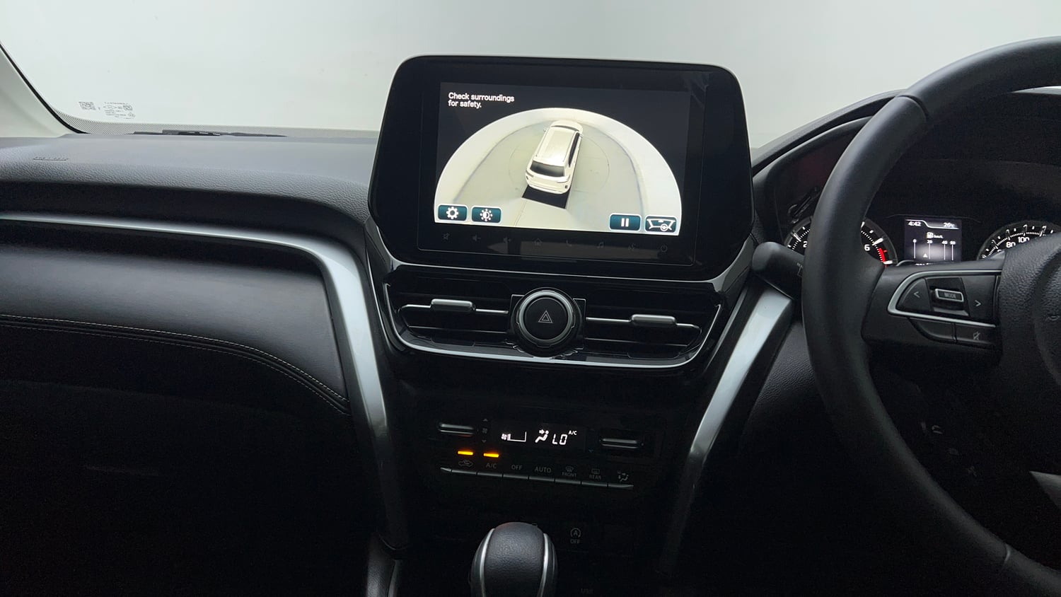 Used 2023 Toyota Urban Cruiser Hyryder V AT NeoDrive Petrol Automatic interior MUSIC SYSTEM & AC CONTROL VIEW
