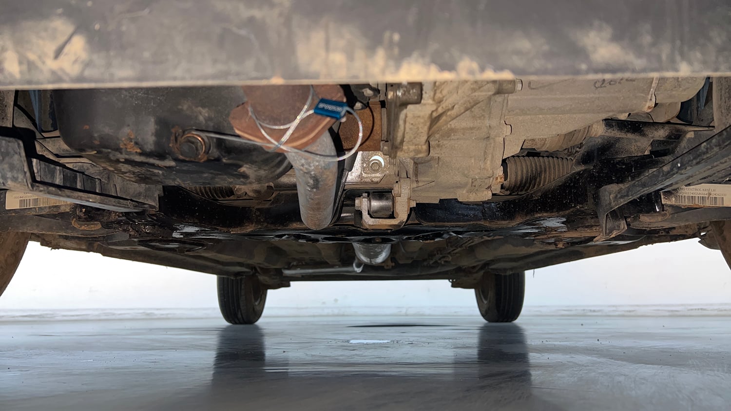 Used 2024 Tata Punch Pure MT Petrol Manual extra FRONT LEFT UNDERBODY VIEW