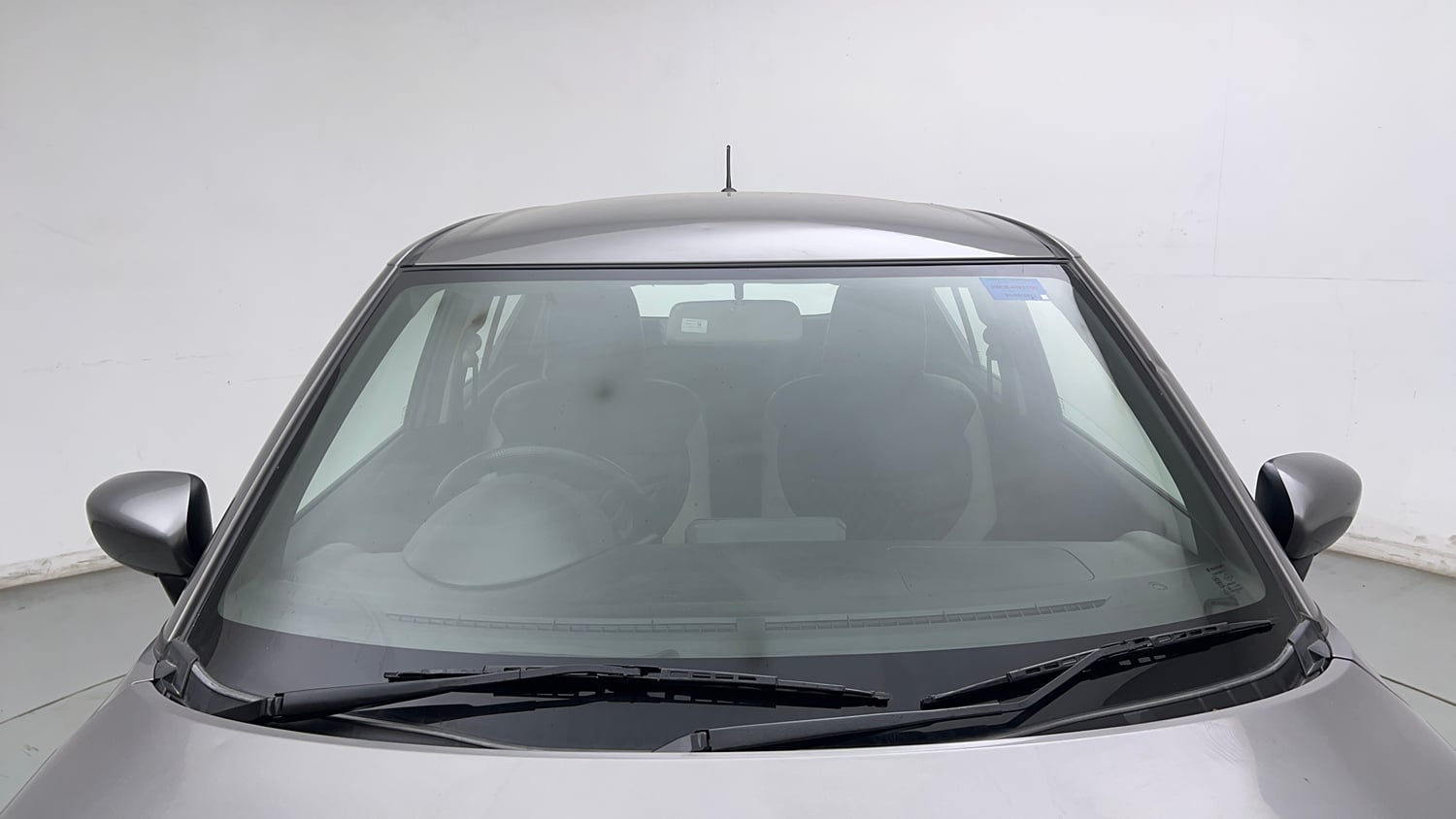 Used 2022 Maruti Suzuki Ignis Sigma 1.2 MT Petrol Manual exterior FRONT WINDSHIELD VIEW