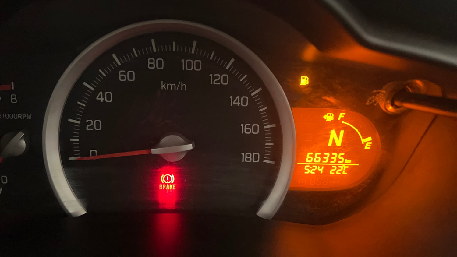 Used 2014 Maruti Suzuki Celerio VXi AMT Petrol Automatic interior CLUSTERMETER VIEW
