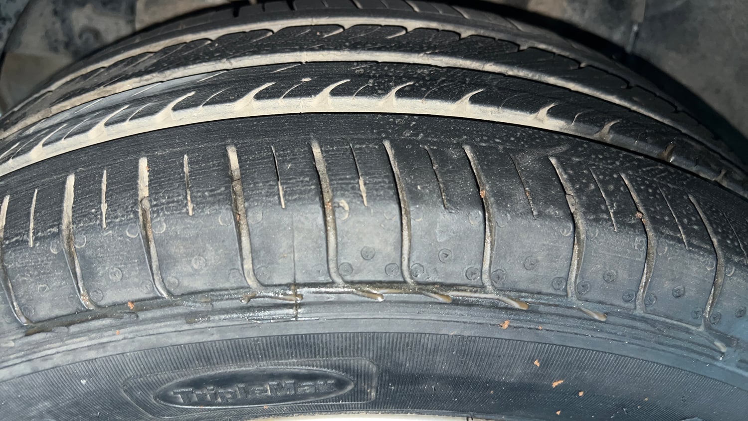 Used 2017 Hyundai Elite i20 Sportz 1.2 Petrol Manual tyres RIGHT REAR TYRE TREAD VIEW