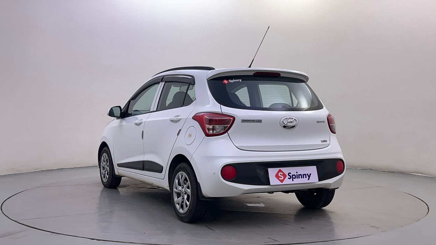 Used 2019 Hyundai Grand i10 Sportz 1.2 Kappa VTVT Petrol Manual exterior LEFT REAR CORNER VIEW