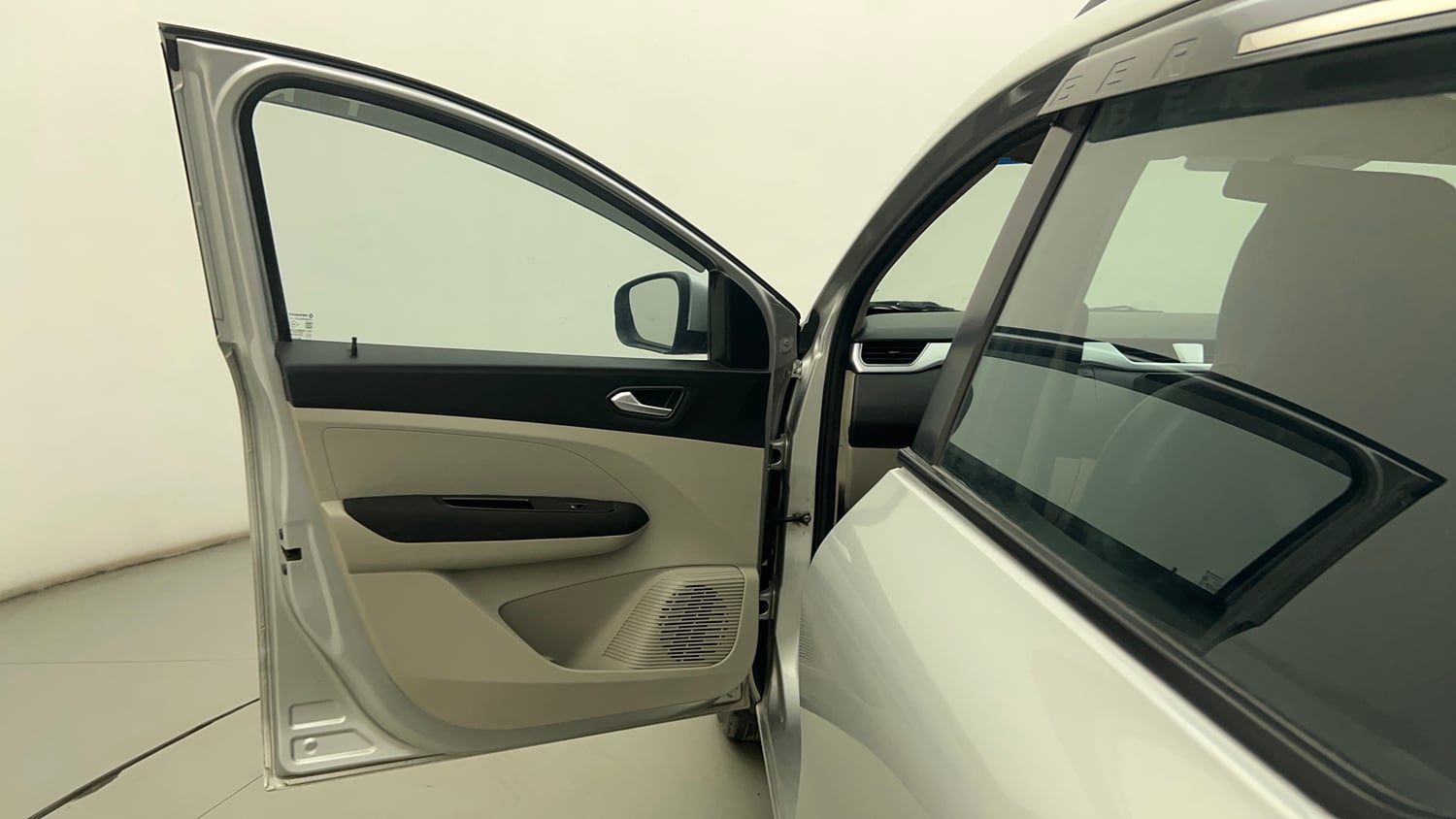 Used 2019 Renault Triber RXZ Petrol Manual interior LEFT FRONT DOOR OPEN VIEW