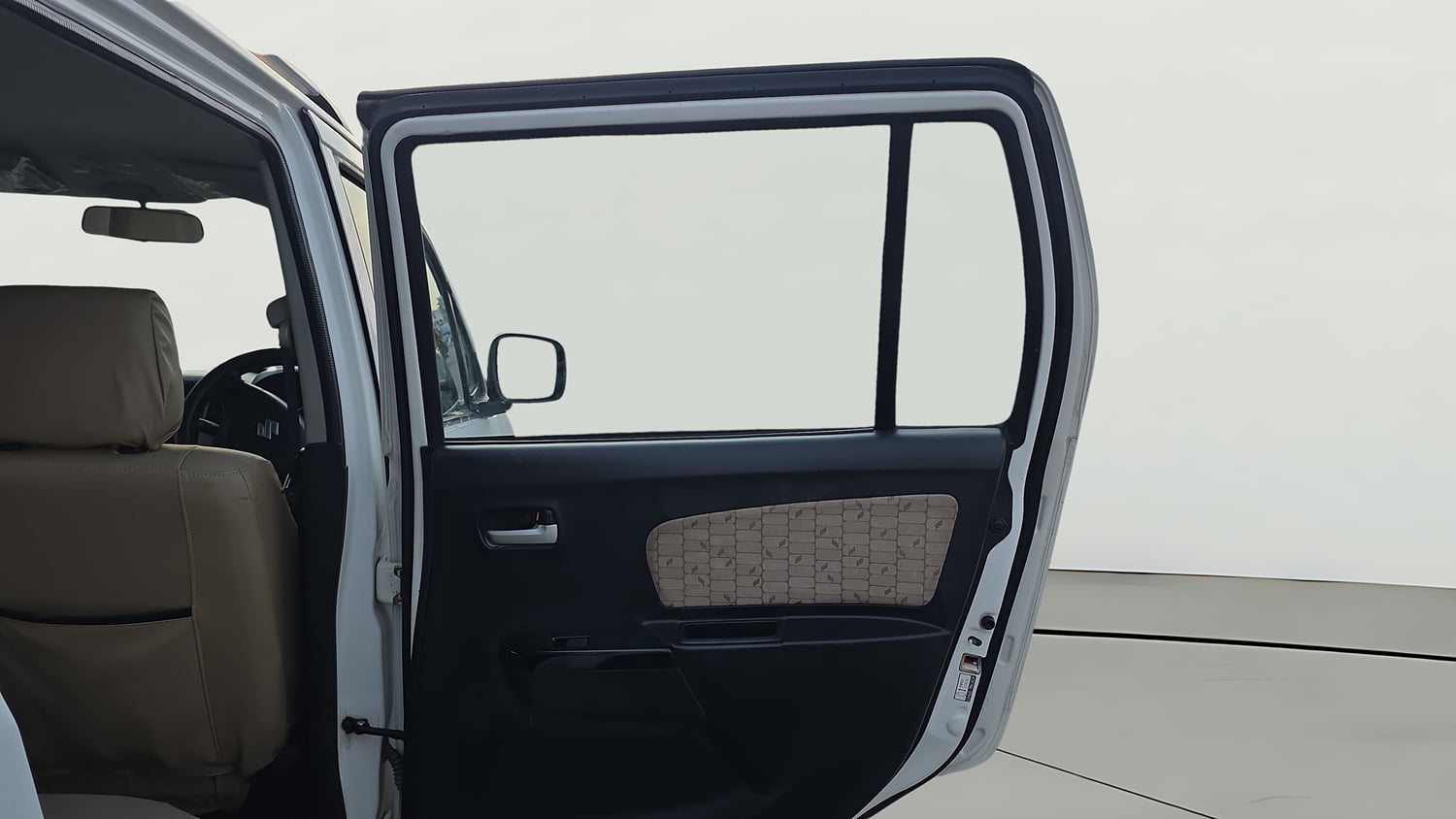 Used 2017 Maruti Suzuki Wagon R VXI Petrol Manual interior RIGHT REAR DOOR OPEN VIEW