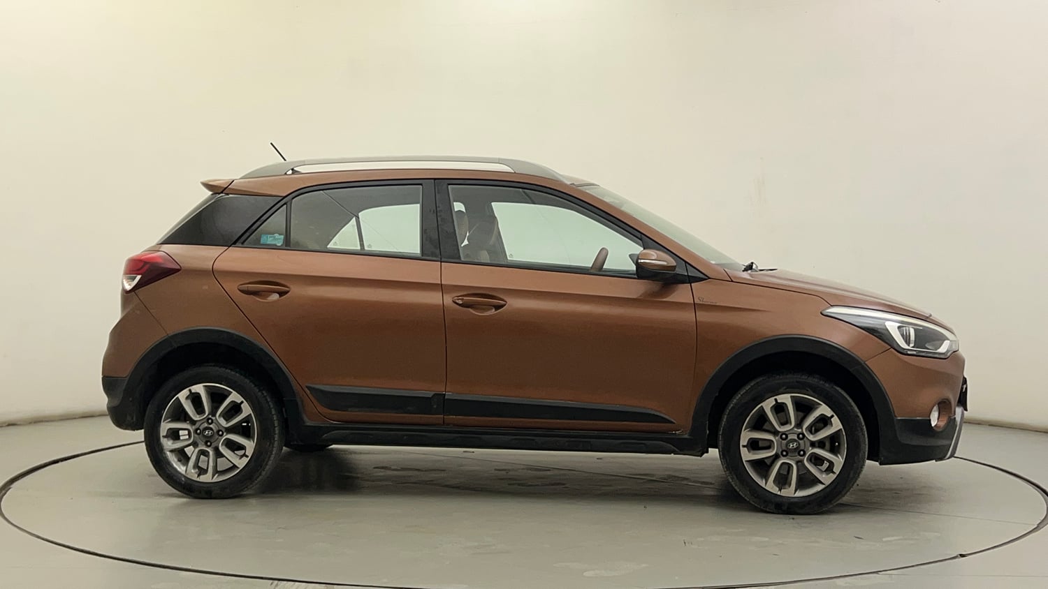 Used 2016 Hyundai i20 Active 1.2 S Petrol Manual exterior RIGHT SIDE VIEW