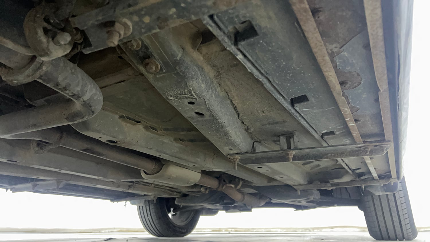 Used 2024 Tata Nexon Fearless Plus (S) 1.5 Diesel 6MT Dark Edition Diesel Manual extra REAR RIGHT UNDERBODY VIEW