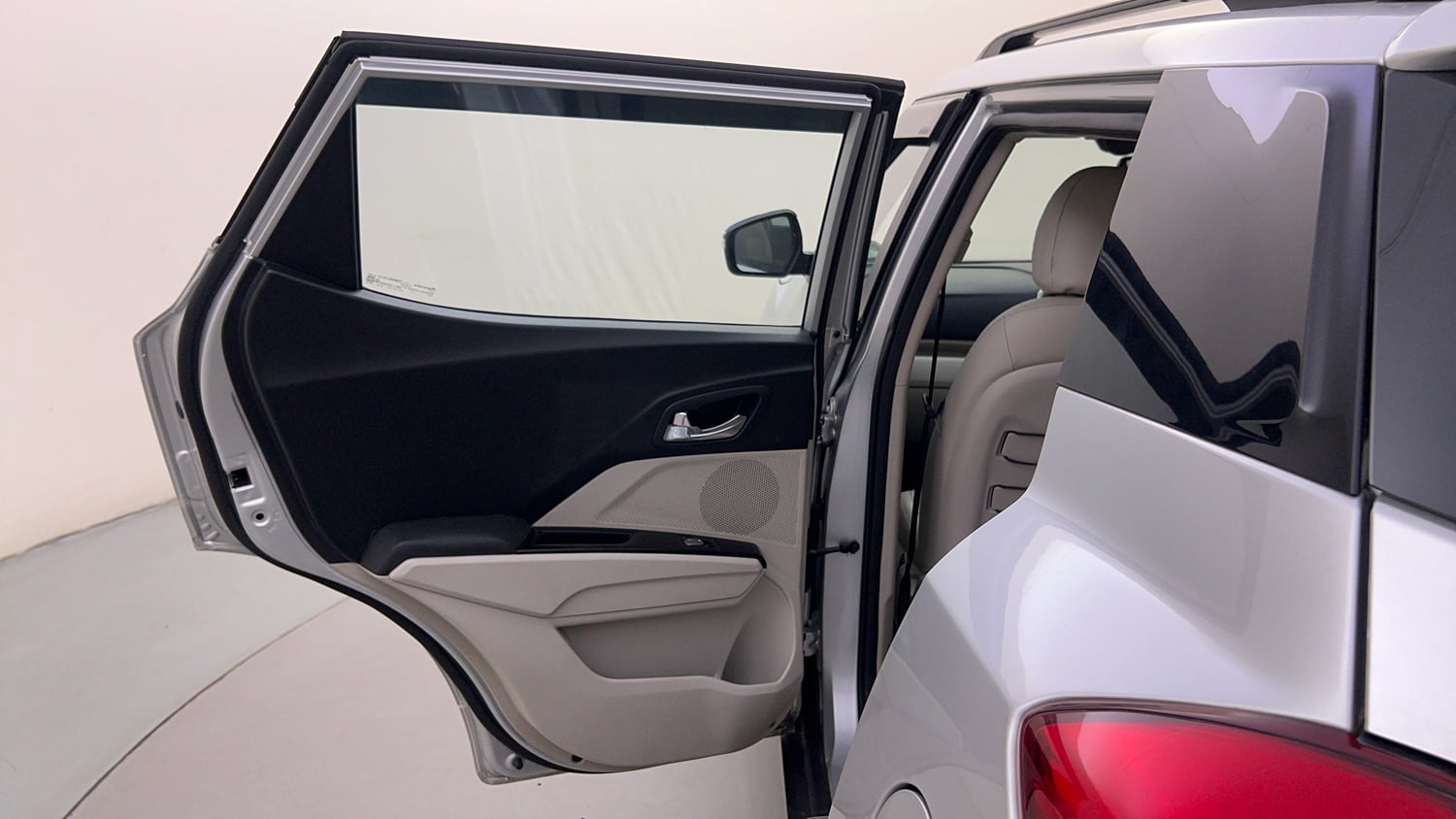 Used 2022 Mahindra XUV 300 W8 (O) 1.2 Petrol Petrol Manual interior LEFT REAR DOOR OPEN VIEW