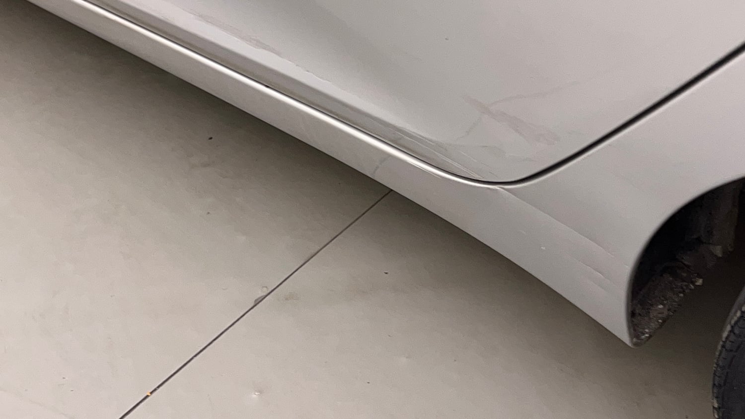 Used 2014 Hyundai Eon Era + Petrol Manual dents MINOR SCRATCH
