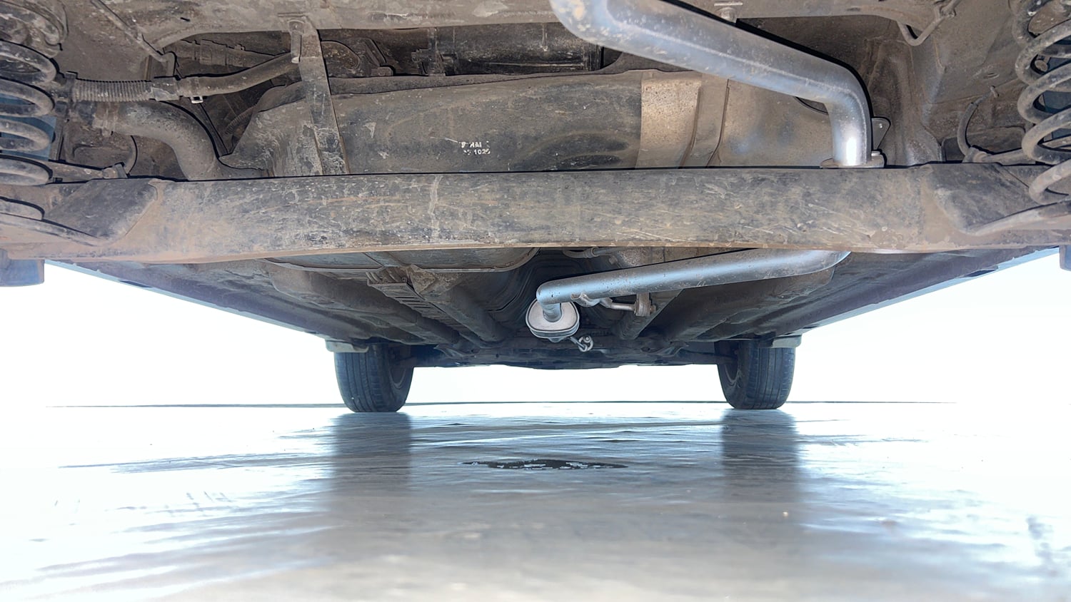 Used 2018 Hyundai Creta SX Plus 1.6  Petrol Petrol Manual extra REAR UNDERBODY VIEW (TAKEN FROM REAR)