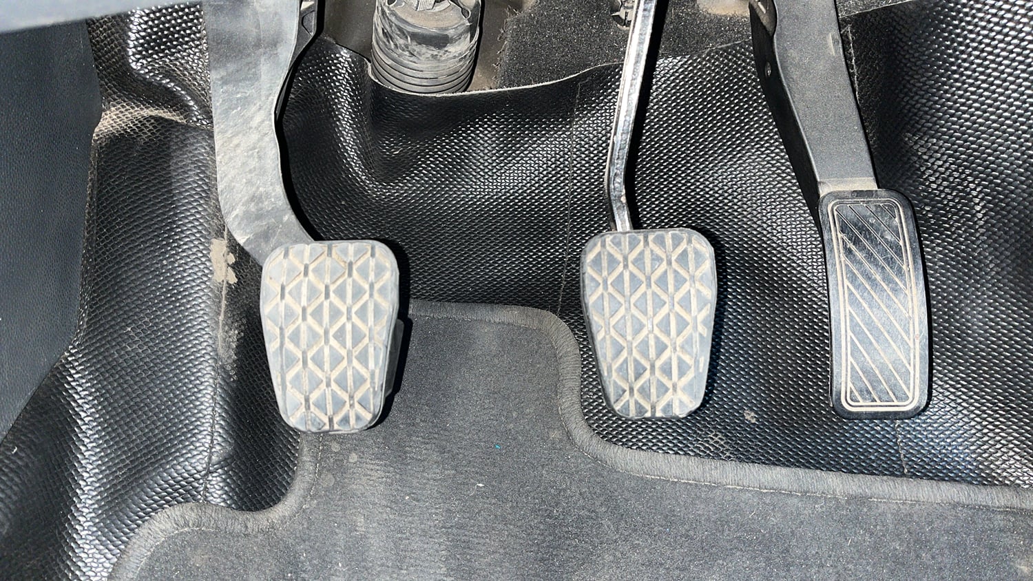 Used 2018 Ford EcoSport Ambiente 1.5L Ti-VCT Petrol Manual interior PEDALS VIEW