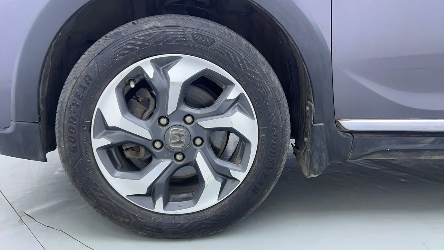 Used 2017 Honda BR-V VX Petrol Petrol Manual tyres LEFT FRONT TYRE RIM VIEW