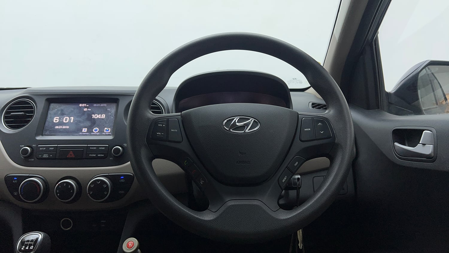 Used 2018 Hyundai Grand i10 Sportz 1.2 Kappa VTVT Petrol Manual interior STEERING VIEW