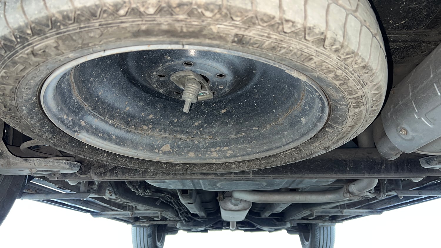 Used 2024 Tata Nexon Creative Plus 1.2 iCNG Cng Manual extra REAR UNDERBODY VIEW (TAKEN FROM REAR)